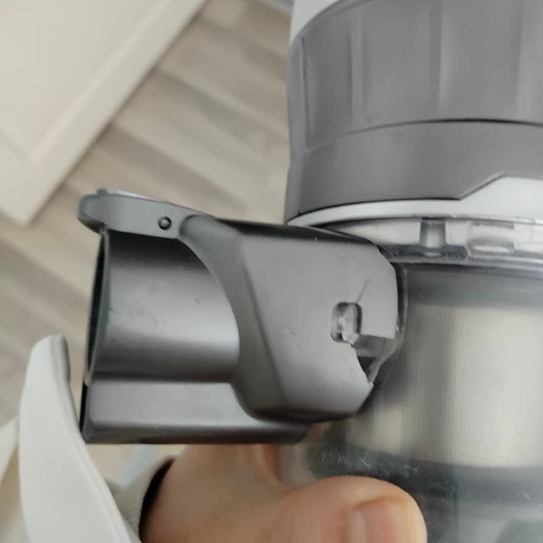 Heifer Pro Süpürge Haznesi Kırıldı Yedek Parça Temini İçin Açık Bilgilendirme Talebi