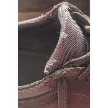 Oxide Ayakkabı Tiftiklenmeler, Minik Minik Sökülmeler ve Dikişlerinde Yırtılmalar Oluştu