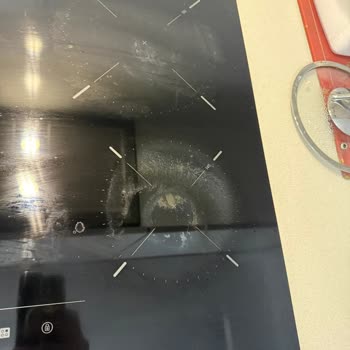 Yeni Teka Ocağının Malzemesi Çabuk Çiziliyor Ve İz Bırakıyor