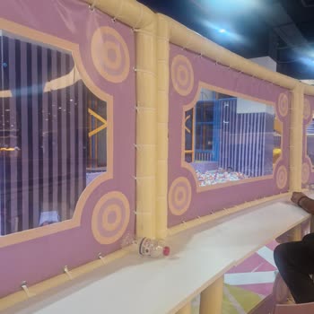 Karanlık Ve Kapalı Çocuk Oyun Alanı Velilerin Güvenliğini Tehdit Ediyor