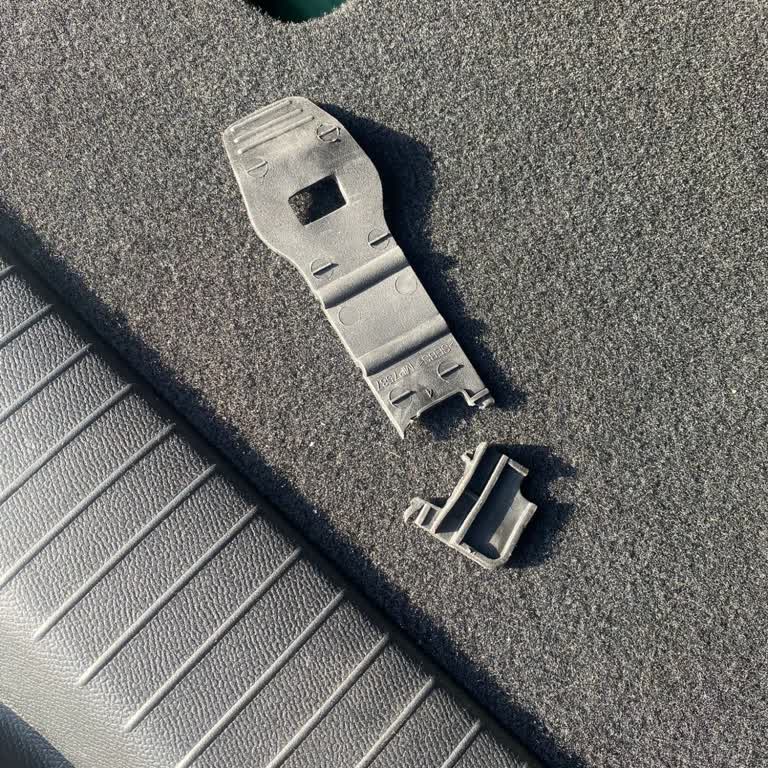 Garanti Kapsamı Dışında Bagaj Parçası Kırılması Ve Servis Yaklaşımı