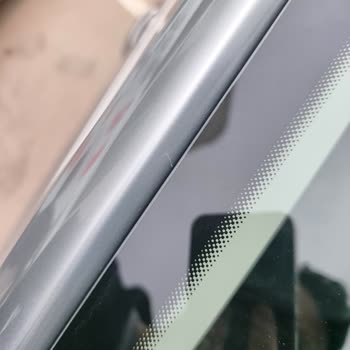 Renault Yetkili Servisin Cam Değişiminde Oluşturduğu Çoklu Hasarlar Ve Haksız Dosya Kapatılması