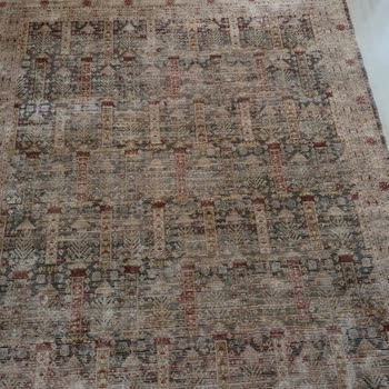 Atlas Halı’da Defolu Halı Ve Yanıltıcı 'Leke Tutmaz' Açıklaması