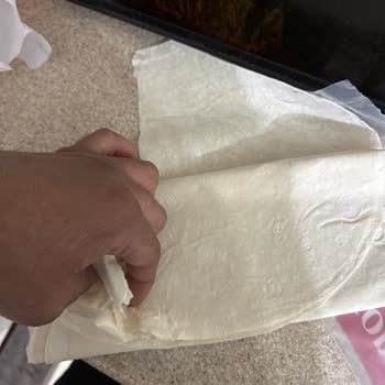 Lavaş Bayat Ve Ayran Bozuk, Çocuğumun Sağlığı Tehlikede