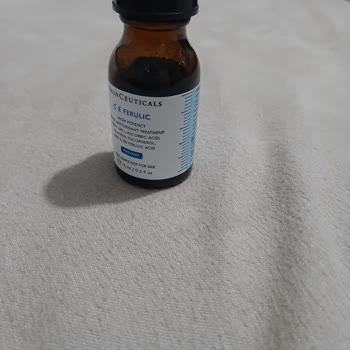 Skinceuticals C Ferulic Serum Raf Ömrünü Doldurmuş Şekilde Gönderildi