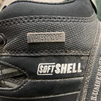 Su Geçirmez Botta Su Sızması Ve Mağazanın Test Etmeden Reddetmesi