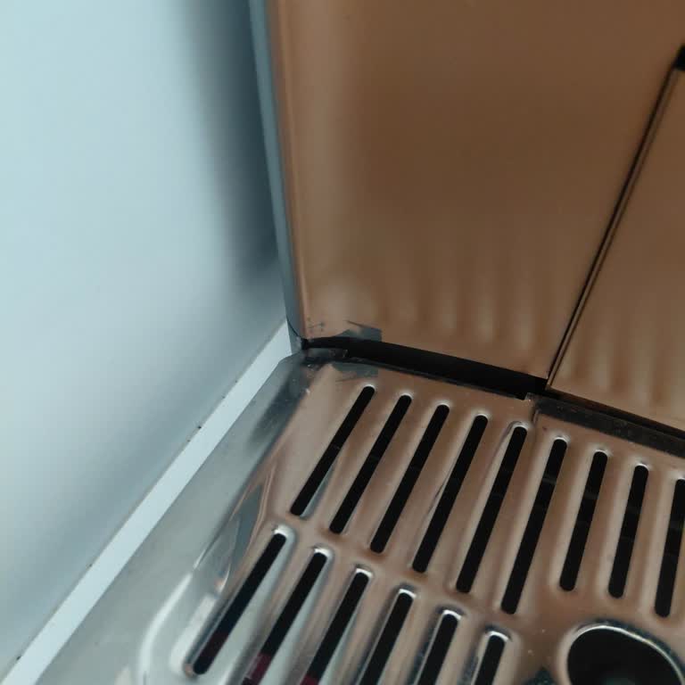 Teknosa Ürünümü İzinsiz Tamir Ettirip Hasarını Kabul Etmiyor; Bire Bir Değişim Talebim Reddedildi