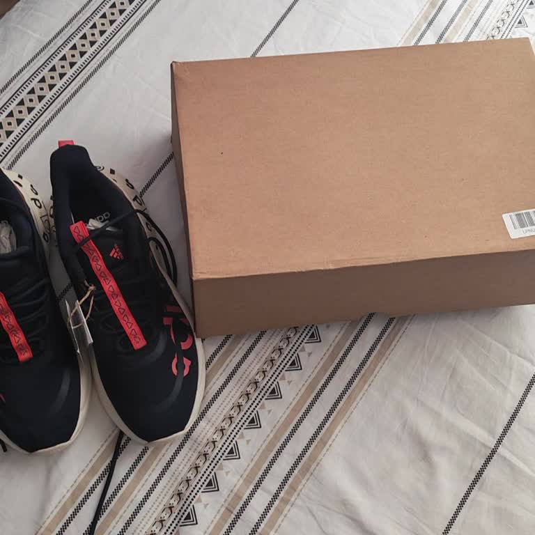 Çocuk Hediyelerinde Özensiz Ambalaj Ve Belirsiz İade Süreçleri Güveni Sarsıyor