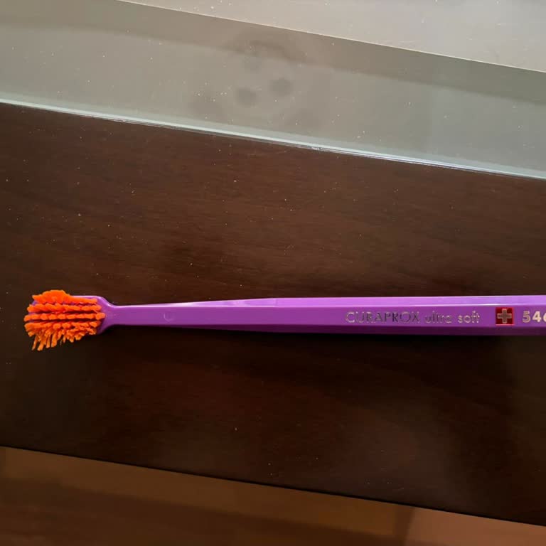 Curaprox Ultra Yumuşak Diş Fırçası 10 Günde Deforme Olması