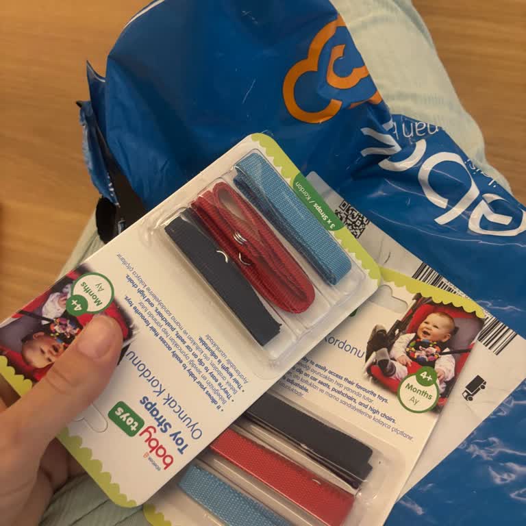 Lazımlık Yerine Oyuncak Kordonu Gönderildi, Satıcı Yanıtı Saygısız