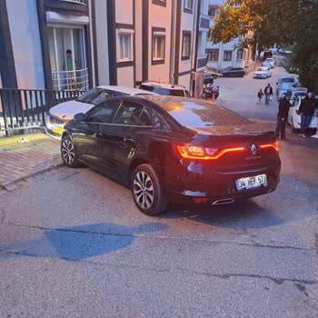 Ümraniye Esenevler Kavşağında Trafik Güvenliği Sorununa Çözüm Sunulmadı