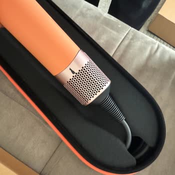 Complaint Regarding Faulty Dyson Airstrait - Request For Replacement