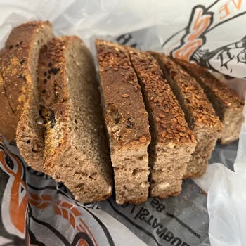 Eksik Ve Pişmemiş Ekmek İçin Tam İade Talebi