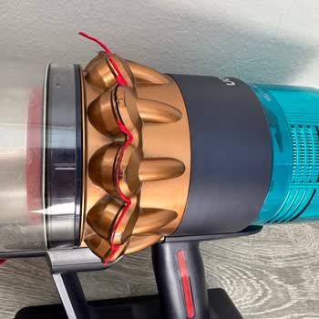 Dyson Gen5 Detect’in Kırılan Sünger Parçası Ve Performans Düşüşü İçin Ücretsiz Onarım Talebi