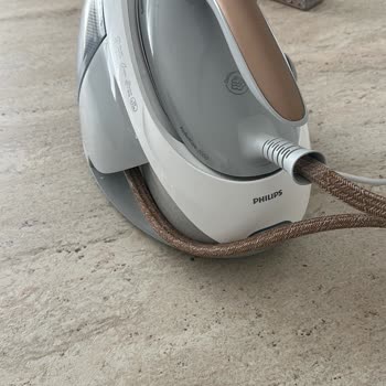 Philips Kazanlı Ütü Patlaması Ve Yanığı: Kullanıcı Hatası Gösterilmeden Değişim Talebi