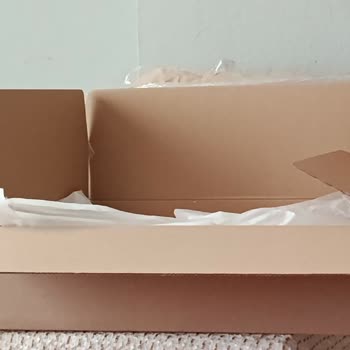 Monitör Paneli Kırık Çıktı Mağaza Ve Servis Hatası İade Talebi