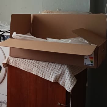 Monitör Paneli Kırık Çıktı Mağaza Ve Servis Hatası İade Talebi