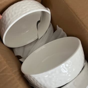 Kırık Kaseler Ve Müşteri Hizmetine Ulaşılamama