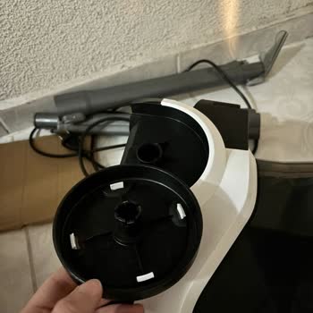 Hepsiburada 'nın Yanlış Yönlendirmesi ve Kiwi Servisi Sonrası Ürün Parçalanmış Şekilde Geri Dönmesi