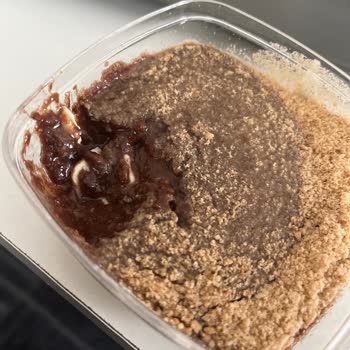 Sancaktepe Tatlıbak Şubesinde Bozuk Çikolatalı Magnolia Sağlık Riski