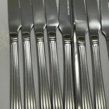 Defolu Çatal Bıçak Takımı Ve Yetersiz Müşteri Desteği