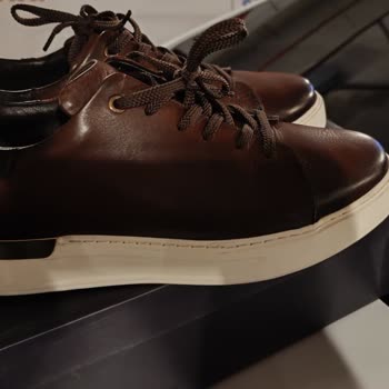 Hotiç Ayakkabısının İç Astarı Kalitesiz Garanti Kapsamı Reddi