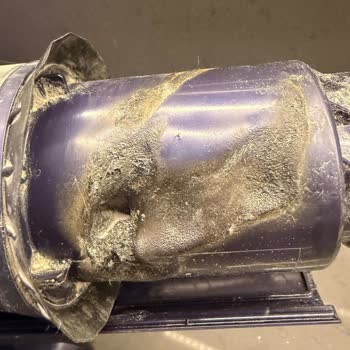 Dyson Gen5 Detect Absolute Süpürge Yanık Kokusu Ve Haksız Ücretlendirme