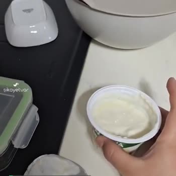 Danone Tikveşli Meyveli Yoğurt Malzemeyi Tam Doldurmuyor