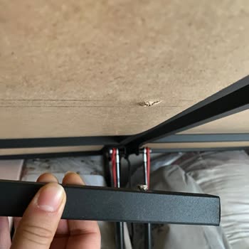 Maddi Ve Manevi Mağduriyet Yaratan Kırılan Yatak Odası Takımı Ve Çözüm Bekleyişi