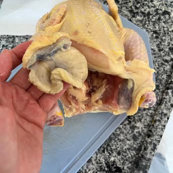 File Market’ten Bozulmuş Bolez Tavuk İçin İade Ve Araştırma Talebi