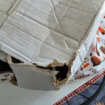 PTT Kargo 6 Gün Gecikmesi Nedeniyle Bozulmuş Kargom İçin Tazmin Talebi