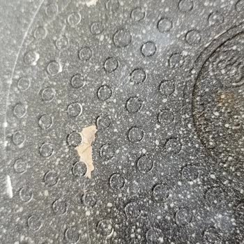 Korkmaz Granit Kaplaması Soyulan Tencere Seti İçin Sağlık Endişesi Ve Ayıplı Ürün Değişimi Talebi