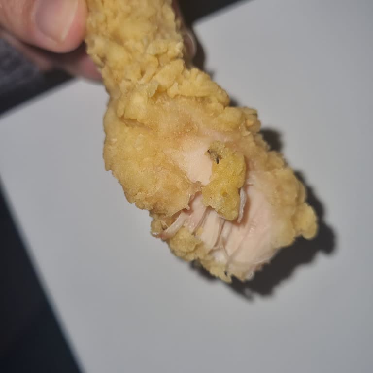 Böcek İçeren Popeyes Siparişi Ve Getir’in Tam İade Reddi