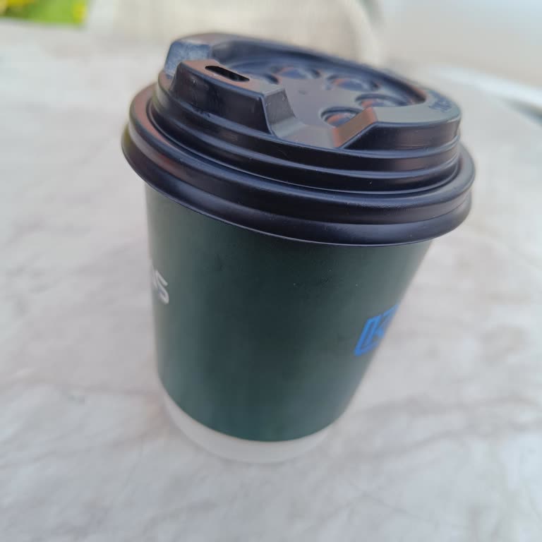 Anka Kitap Kafe’de 100 TL’lik Kahve Fiyatı Öğrencileri Şaşkına Çevirdi