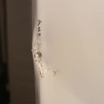 Teslimatta Hasarlı Buzdolabı Ve İlgisiz Servis Yaklaşımı