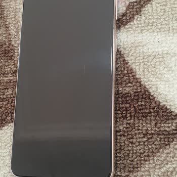 Dışta Hasar Olmadan İç Ekran Kırılması Ve Garanti Kapsamı Talebi