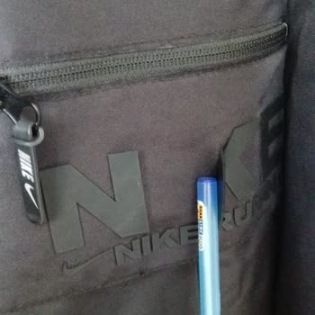 Yazıları İlk Yıkamada Dökülen Kıyafet İçin Para İadesi Talebi