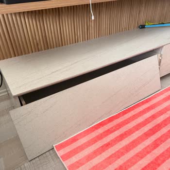 Kelebek Mobilya Gecikmeli Teslimat, Tekrarlayan Çekmece Ve LED Arızaları