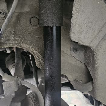 Arka Amortisör Patlaması Ve Garanti Dışı Ücret Talebi