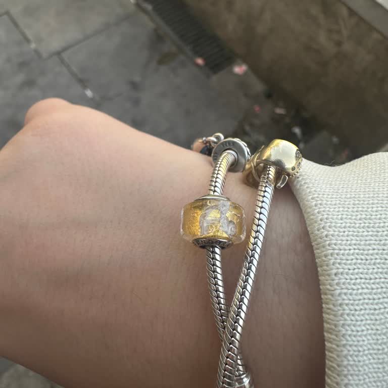 Pandora Sarı Murano Charm Çatlak, Birebir Değişim İstiyorum