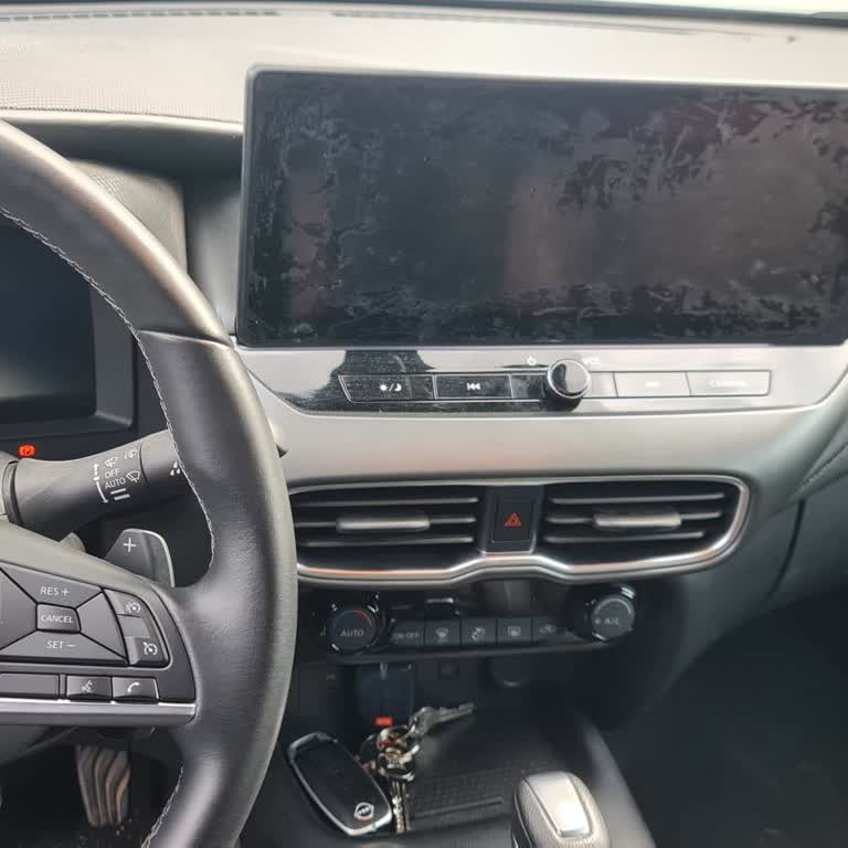 Garanti Kapsamındaki Nissan Juke Ekran Arızası İçin 6 Ay Bekleme Ve Çözüm Talebi