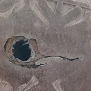 Slazenger Çocuk Ayakkabısında Hızlı Delik Ve Fatura Eksikliği