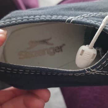 Slazenger Çocuk Ayakkabısında Hızlı Delik Ve Fatura Eksikliği