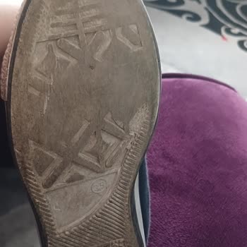 Slazenger Çocuk Ayakkabısında Hızlı Delik Ve Fatura Eksikliği