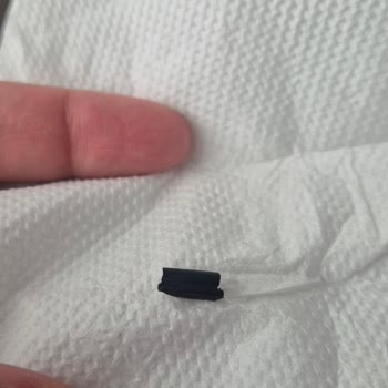 Burger King Polatlı Şubesinde Çocuk Dondurmasından Çıkan Plastik Parça