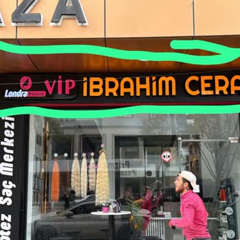 Türk Telekom’un İzinsiz Kablo Çekimi Dış Cepheye Zarar Veriyor