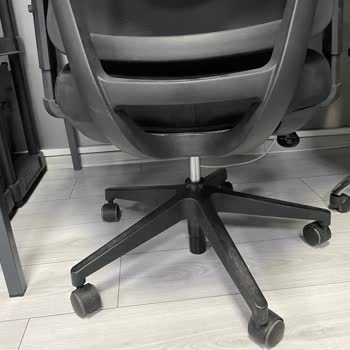 Garanti Kapsamındaki Kırılan Yönetici Koltukları İçin Ücretsiz Parça Değişimi Talebi