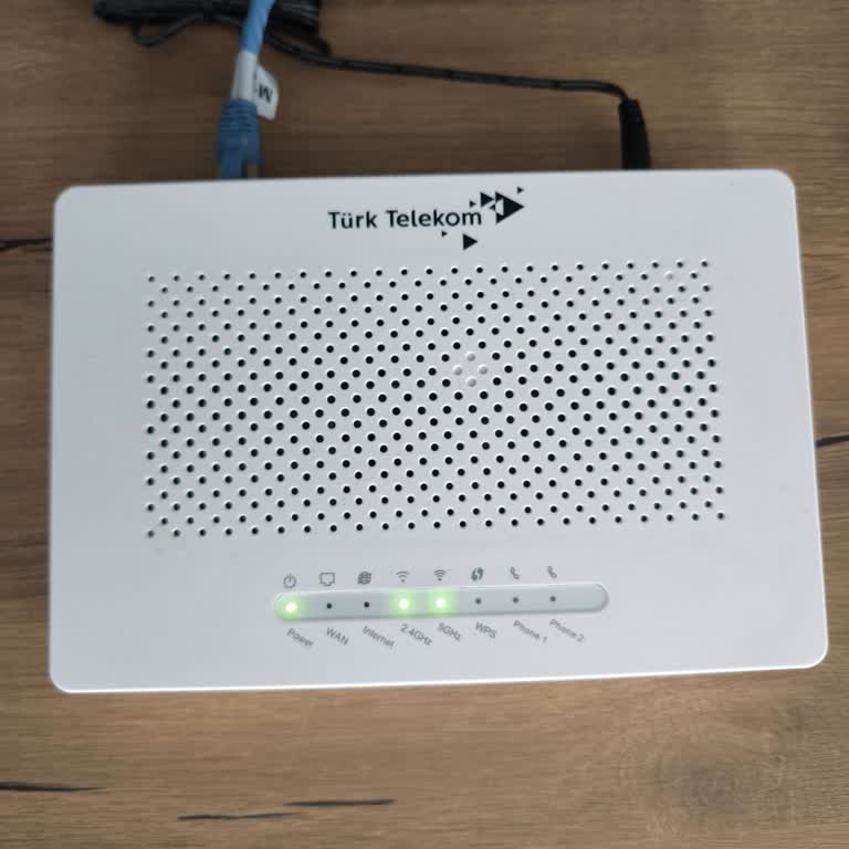 Üç Gün Süren İnternet Kesintisi İçin Acil Çözüm Ve İndirim Talebi