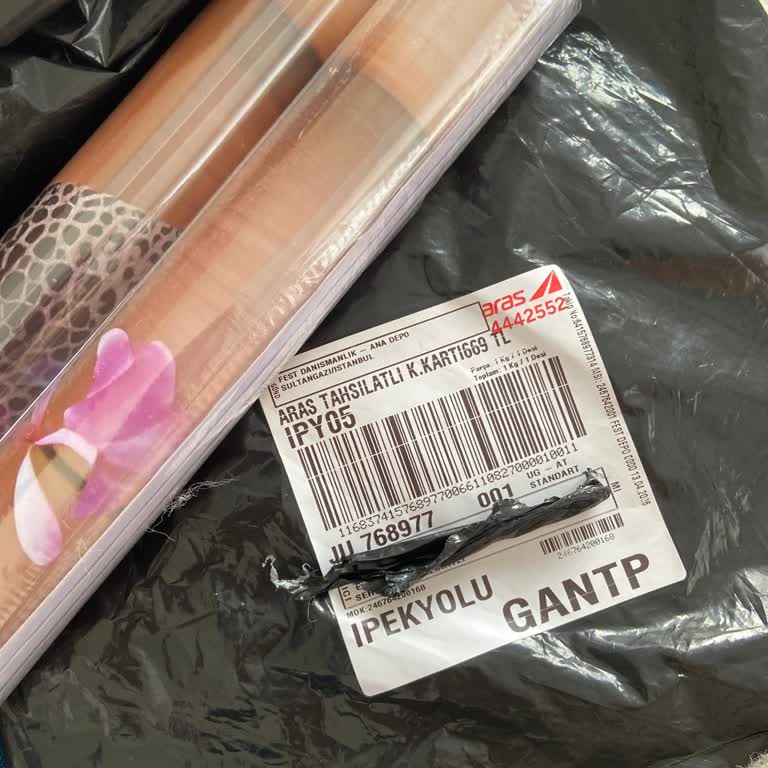 Yanlış Renk Sticker Ve Fazla Ücret İade Talebi