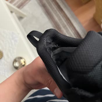 Adidas Ayakkabısında 15 Gün Sonra Dil Deformasyonu Ve Reddedilen İade Talebi